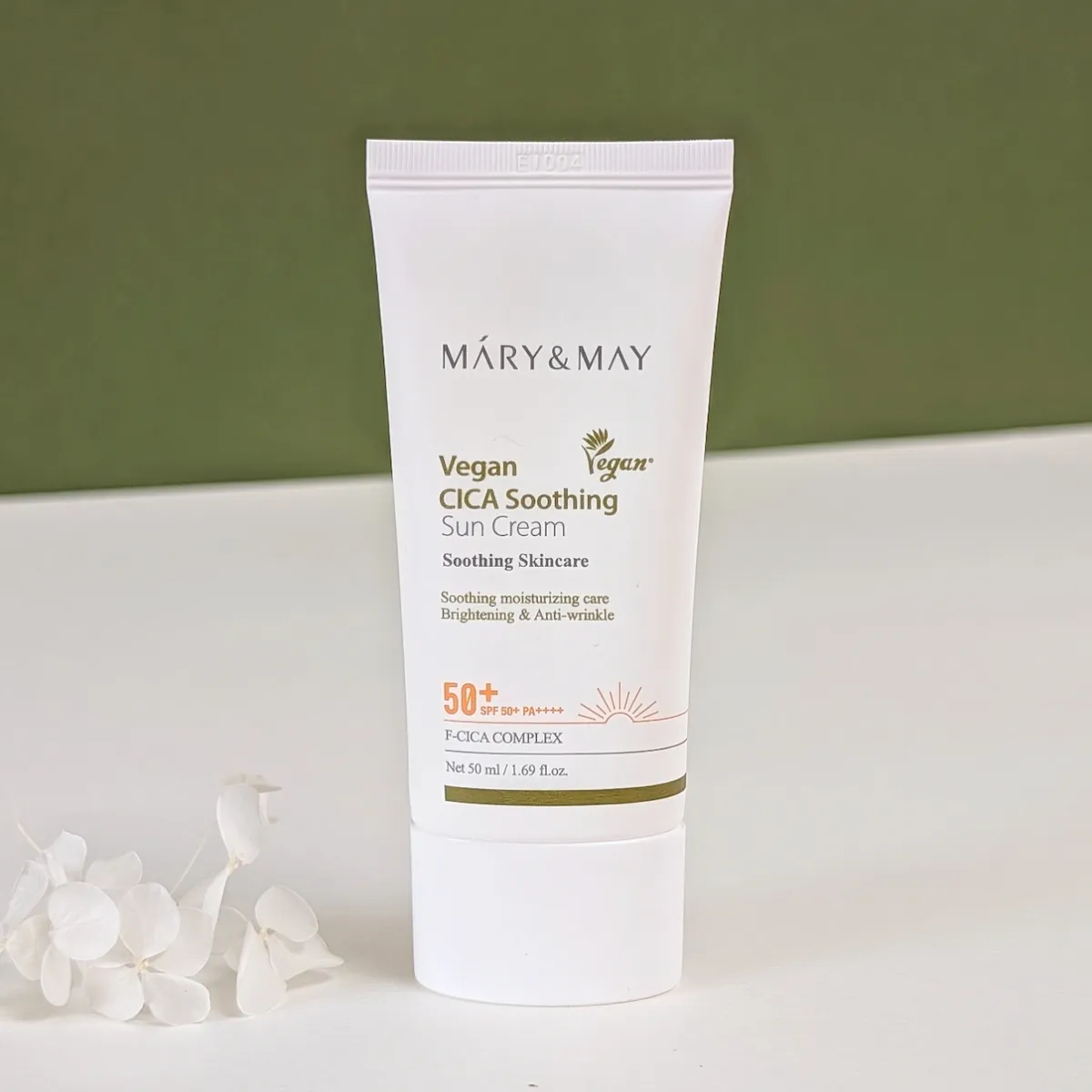 Mary & May Vegan Cica Soothing Sun Cream SPF 50++++ (50ml)