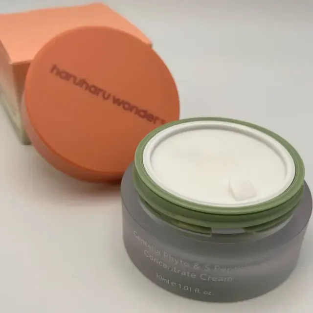 Haruharu Wonder Centella Phyto & 5 Peptide Concentrate Cream (30ml)