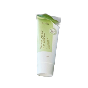 iUNIK – Centella Calming Daily Sunscreen SPF50+ PA++++ 15ml